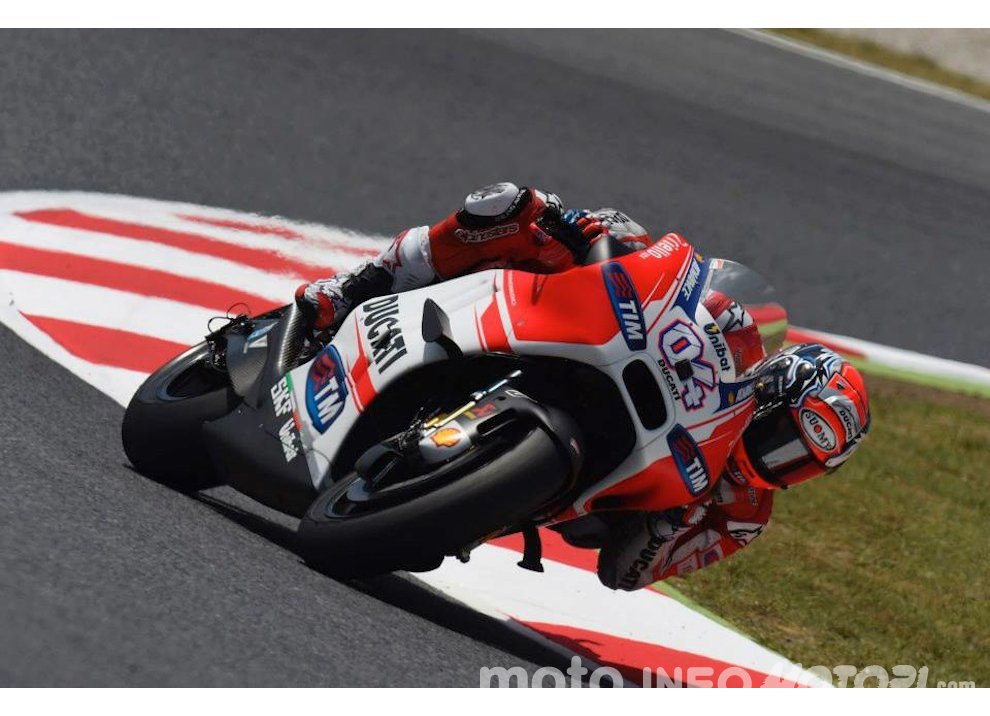 MotoGP, le dichiarazioni di Rossi, Iannone, Marquez e Lorenzo - Foto 23 di 41