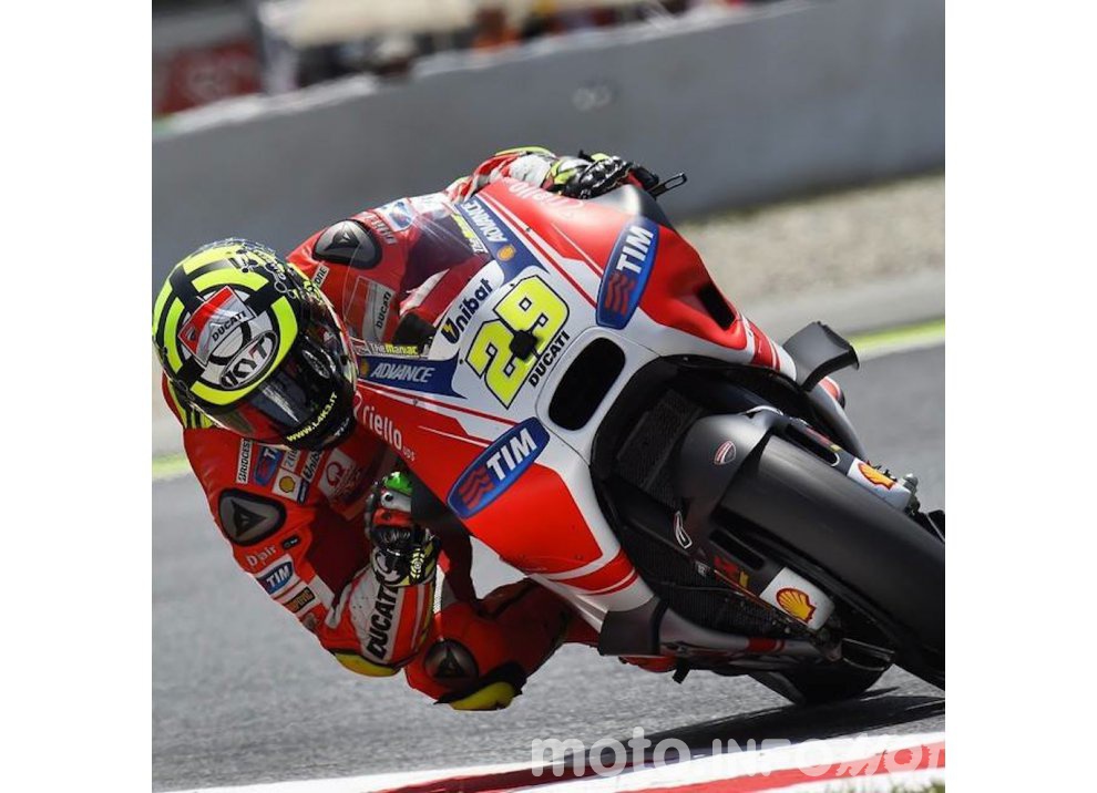MotoGP, le dichiarazioni di Rossi, Iannone, Marquez e Lorenzo - Foto 30 di 41