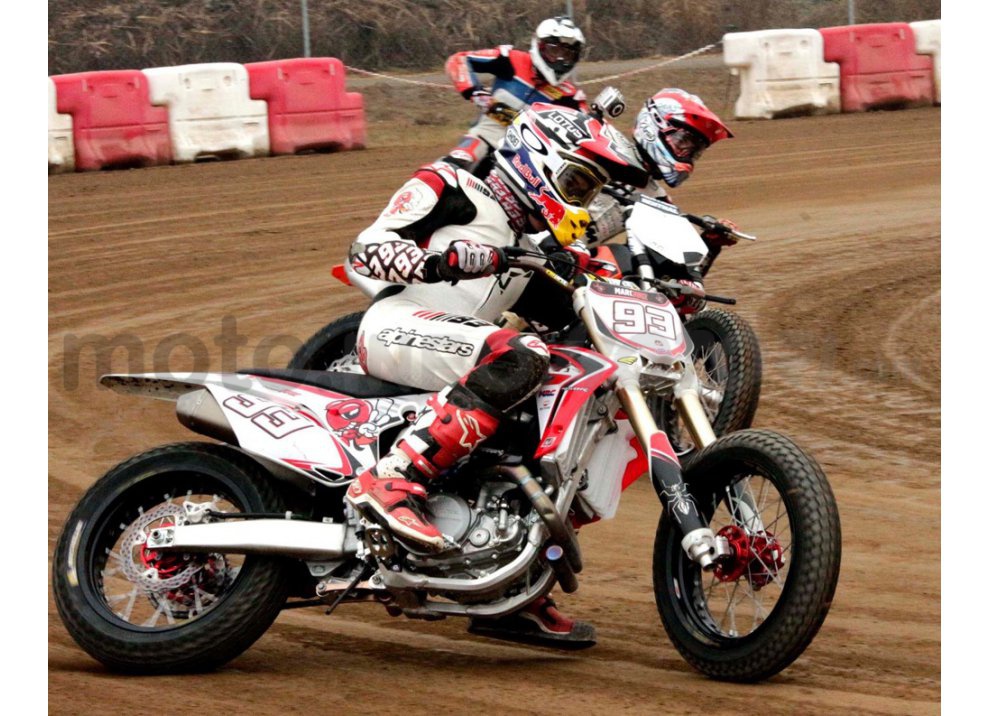 MotoGP: Marc Marquez si rompe un dito in allenamento, Jerez in forse - Foto 5 di 13