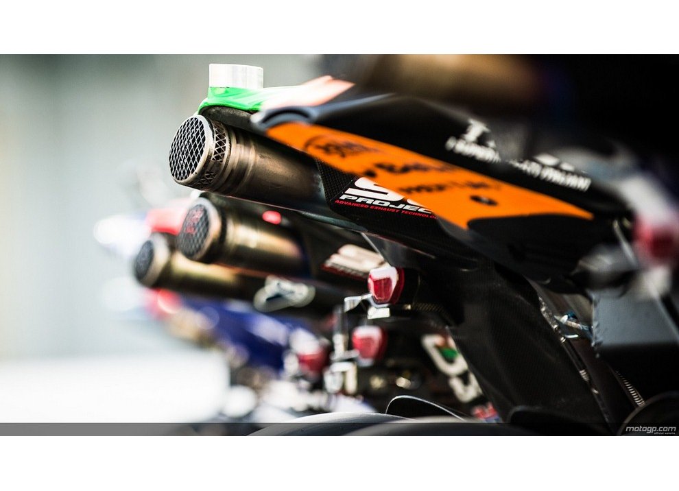 MotoGP, si parte con i test a Sepang - Foto 6 di 18