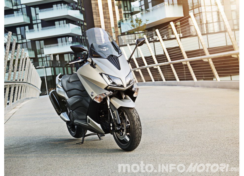 MotoplatinumBOX, la prima scatola nera per Yamaha TMAX