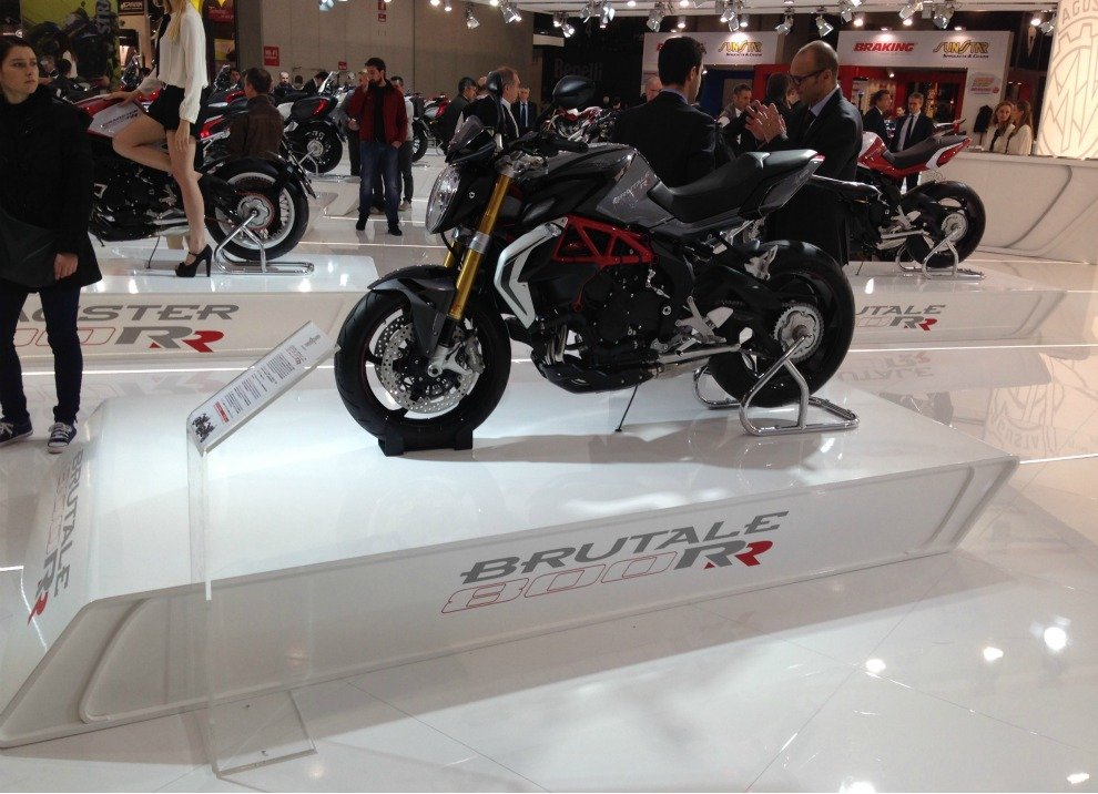 MV Agusta Brutale 800 RR prestazioni e prezzo