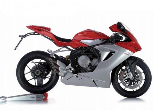 MV Agusta F3 800: prestazioni e agilità al cubo