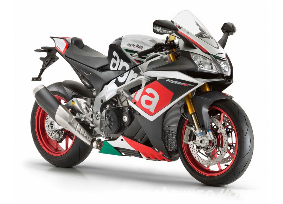 Nuova Aprilia RSV4 RF 2016: la supersportiva da 230CV - Foto  di 