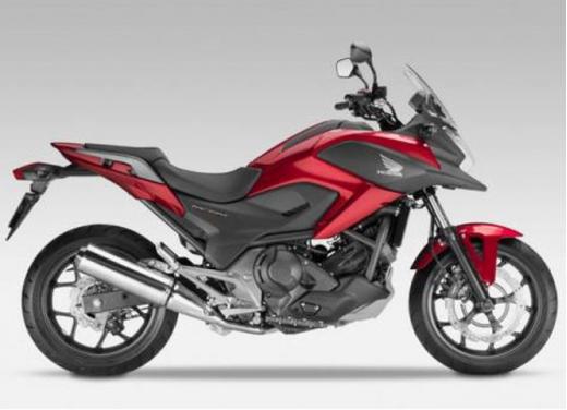 Nuova Honda NC 750X, cresce nel motore ma non nel prezzo