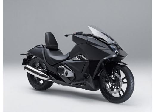 Nuova Honda NM4 Vultus