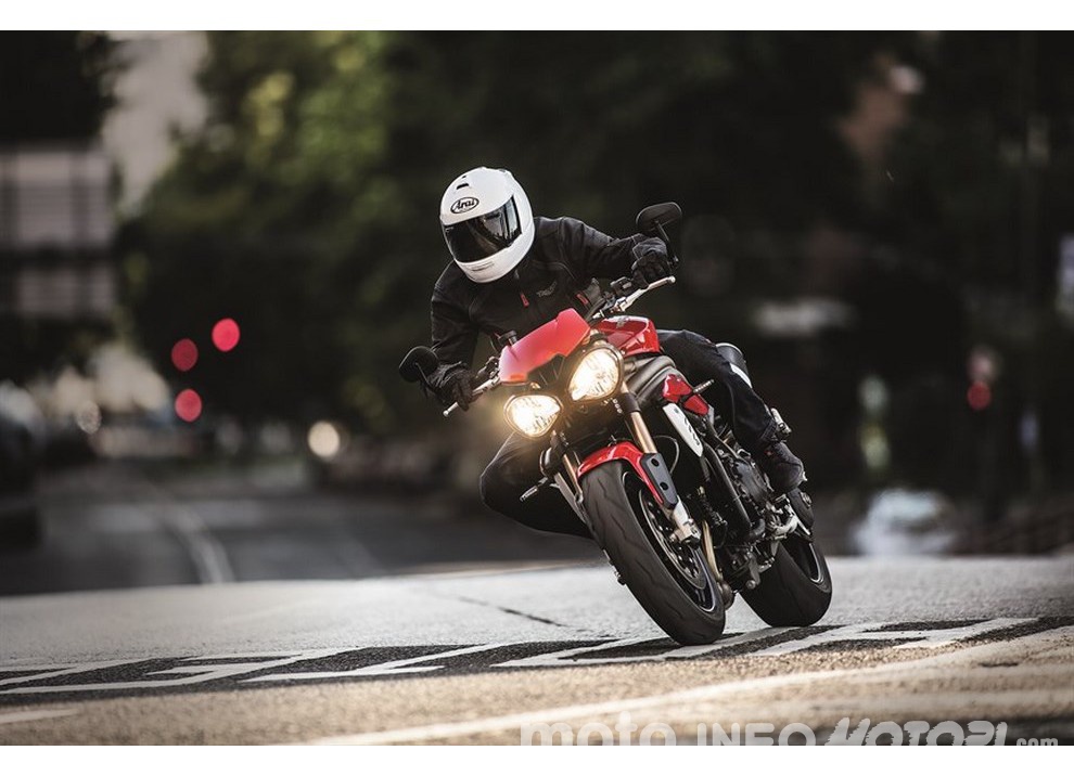 Nuova Triumph Speed Triple S 2016 ad EICMA 2015