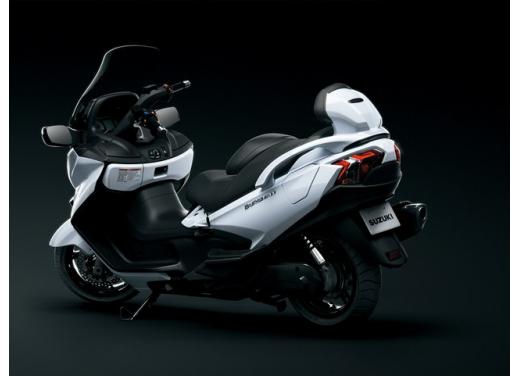 Nuovo Suzuki Burgman 650 ABS a partire da 9.990 euro