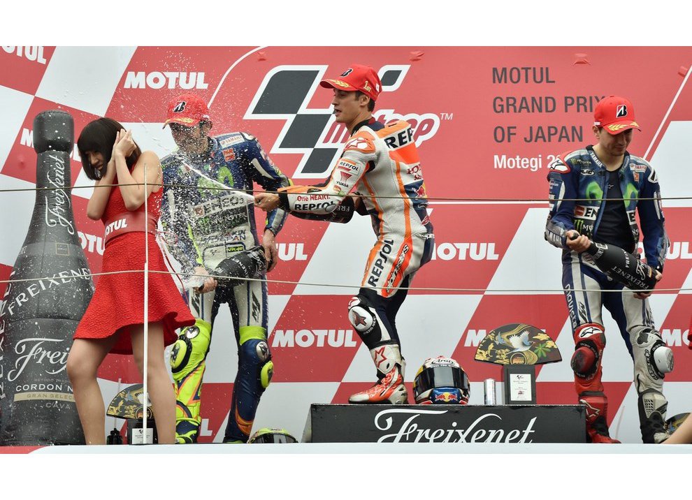 Ombrelline Motegi 2015, le foto più belle delle Grid Girls - Foto 26 di 29