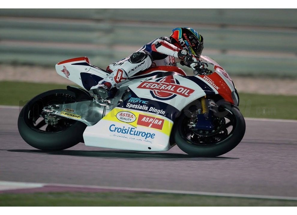 Piloti SIDI Moto 2 con gli scudi in Qatar: Simeon secondo e Rins quarto - Foto 2 di 4