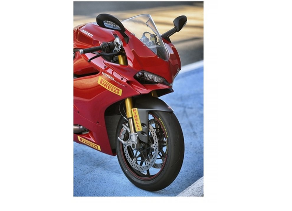 Pirelli Diablo Supercorsa SP di serie sulle nuove Panigale - Foto 6 di 6