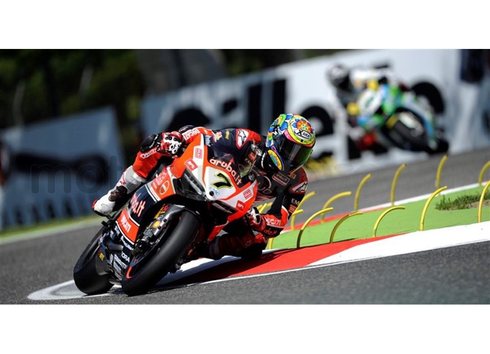 SBK 2015, Imola: Dominio Ducati nelle libere, Orari diretta TV