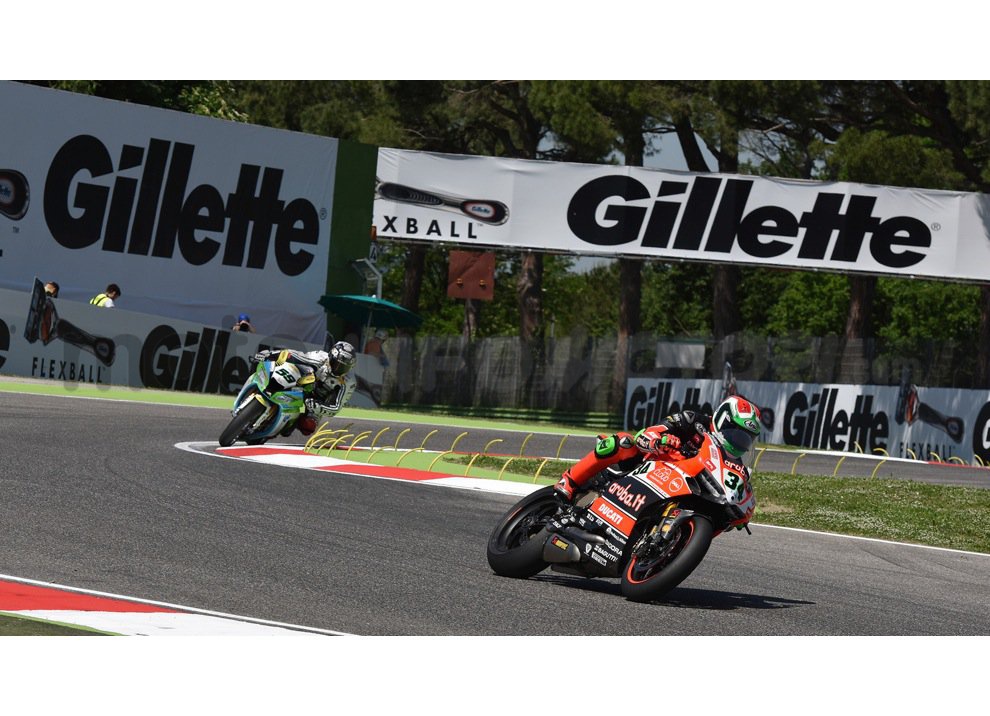 SBK 2015, Imola: Dominio Ducati nelle libere, Orari diretta TV - Foto 7 di 24