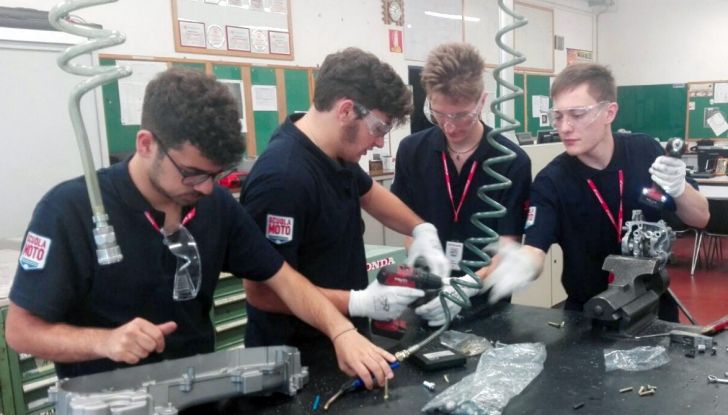 Honda e Scuolamoto: diventare meccanico - Foto 3 di 8