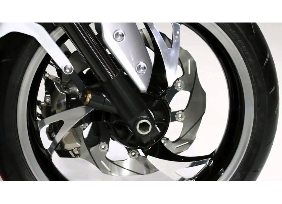 Suzuki Recursion Turbo pronto per EICMA 2015, ci sarà? - Foto 11 di 17