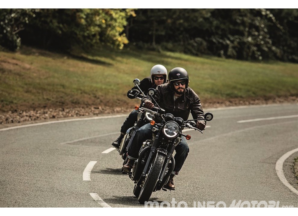 Triumph Bonneville T120 e T120 Black 2016: la classic più tecnologica di sempre