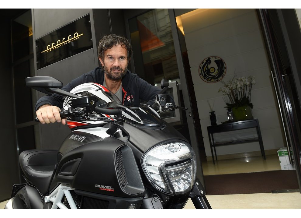 Un Ducati Diavel per lo Chef Carlo Cracco