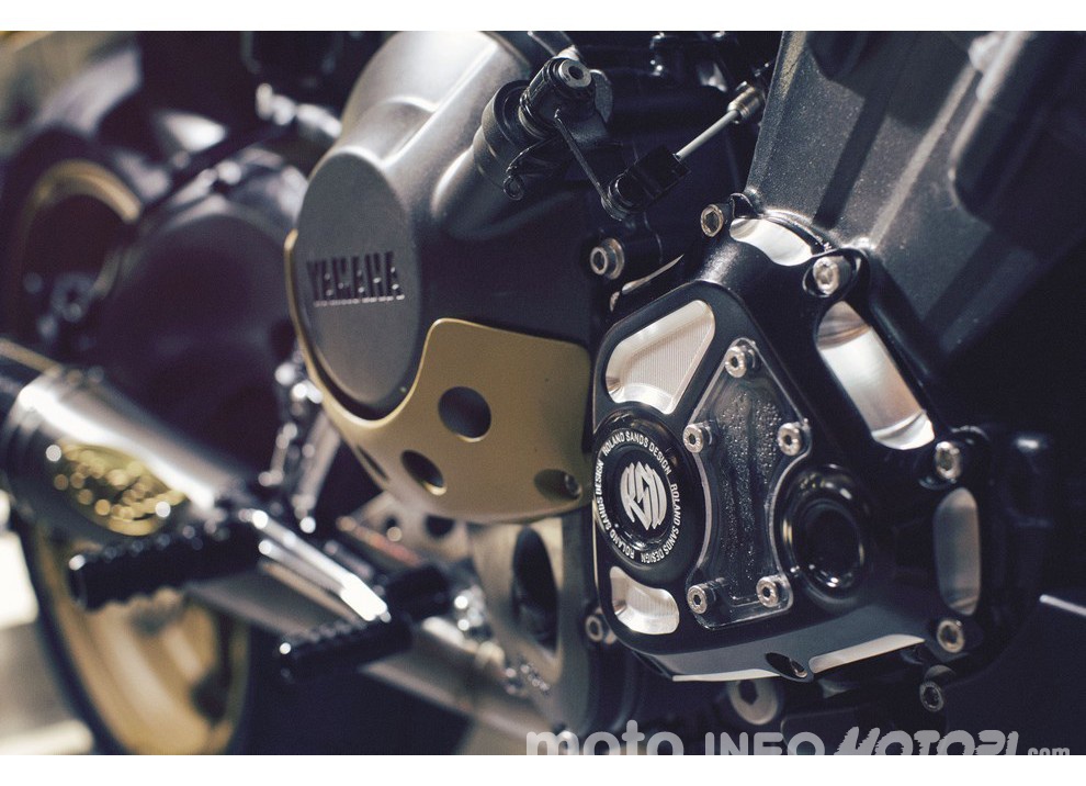 Yamaha Faster Wasp 2016: ad EICMA 2015 inizia lo spettacolo - Foto 10 di 31