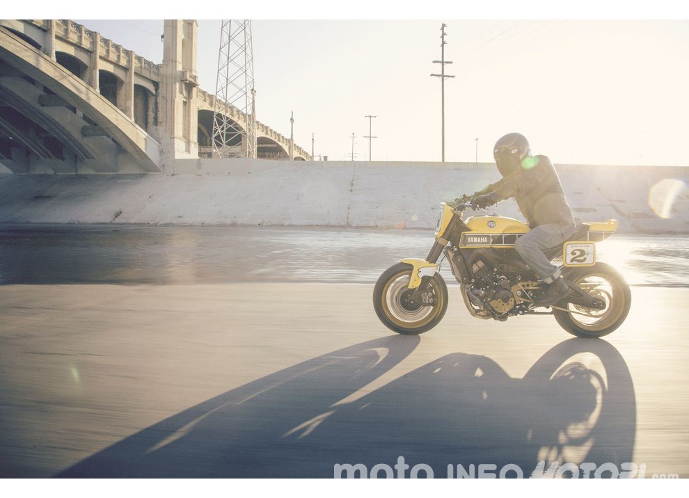 Yamaha Faster Wasp 2016: ad EICMA 2015 inizia lo spettacolo - Foto 20 di 31