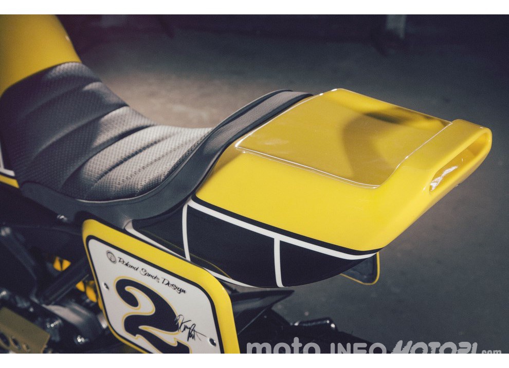 Yamaha Faster Wasp 2016: ad EICMA 2015 inizia lo spettacolo - Foto 25 di 31