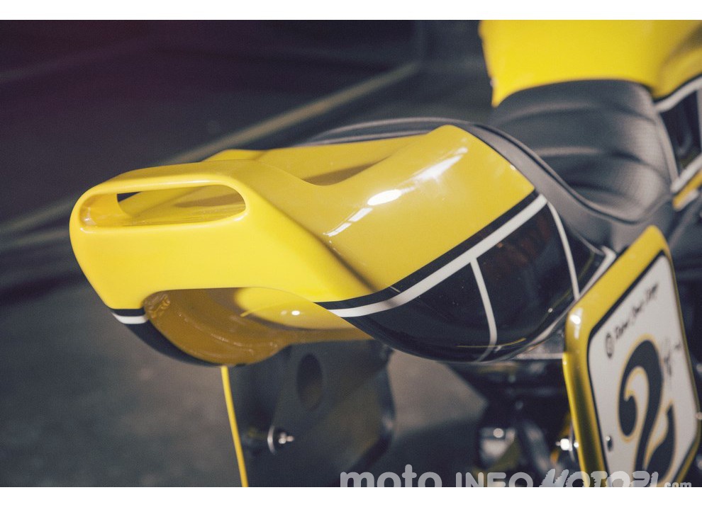 Yamaha Faster Wasp 2016: ad EICMA 2015 inizia lo spettacolo - Foto 26 di 31