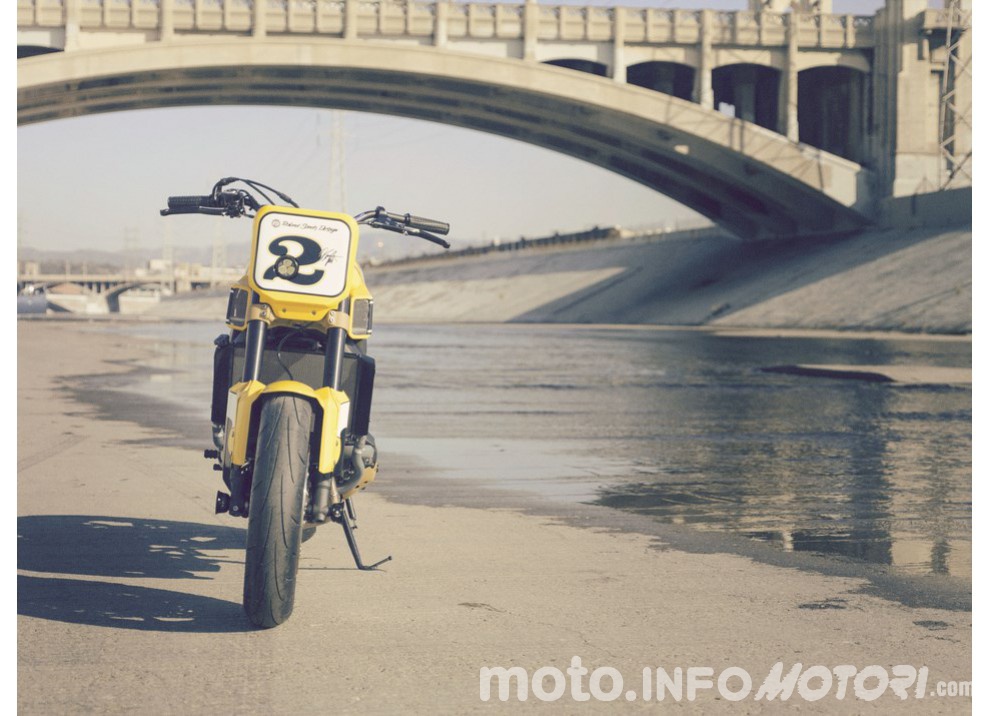 Yamaha Faster Wasp 2016: ad EICMA 2015 inizia lo spettacolo - Foto 30 di 31