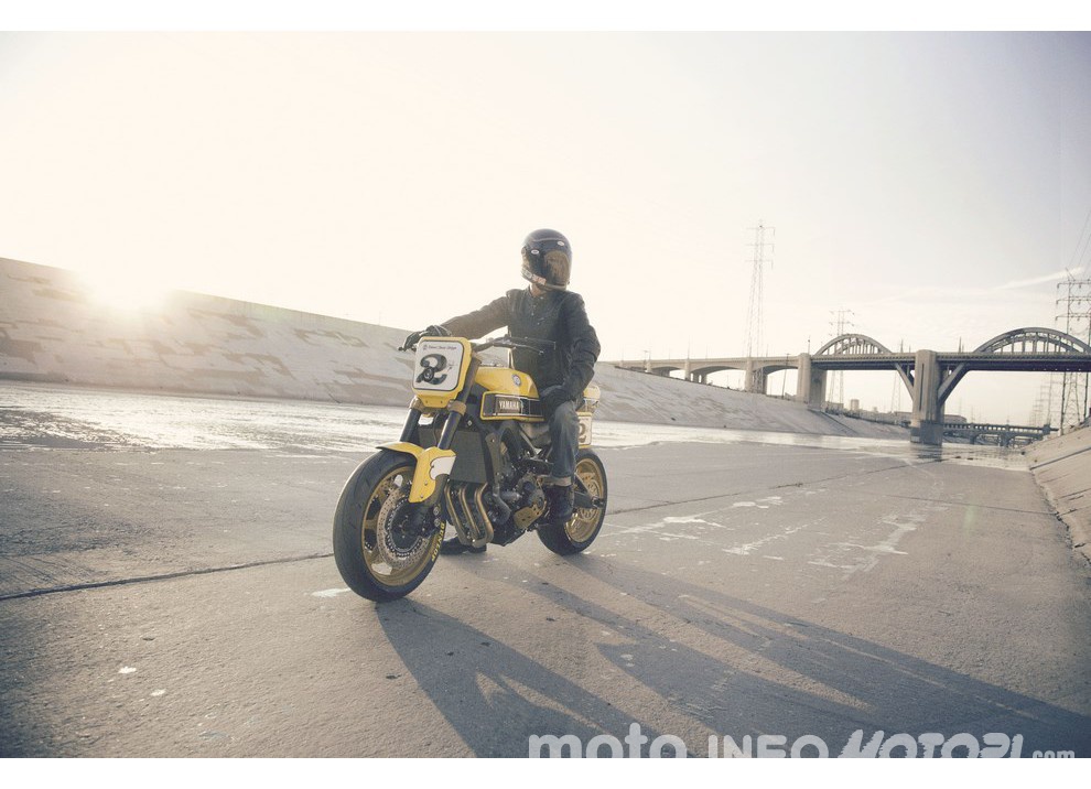 Yamaha Faster Wasp 2016: ad EICMA 2015 inizia lo spettacolo - Foto 31 di 31