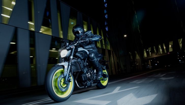 Yamaha MT e Sport Touring 2016: una serie di test-ride per provarle - Foto 1 di 13