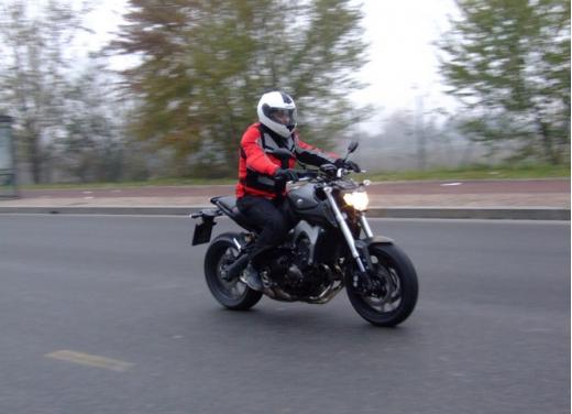 Yamaha MT-09 prova su strada