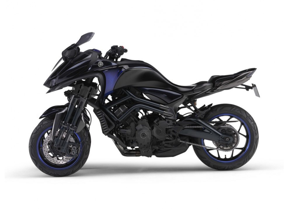 Yamaha MWT-9, la moto a tre ruote al Salone di Tokyo - Foto 5 di 9