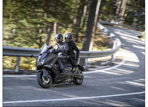 Yamaha T-Max, il maxiscooter Yamaha si conferma tra i leader nelle classifiche di vendita