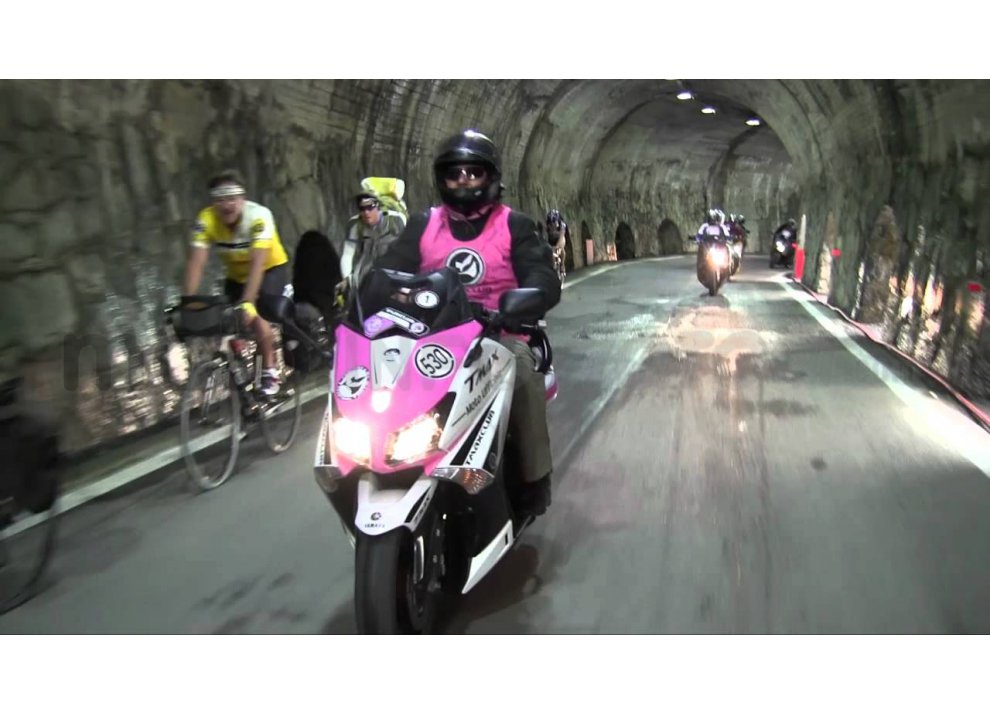 Yamaha TMAX è la moto ufficiale del Giro d’Italia 2015