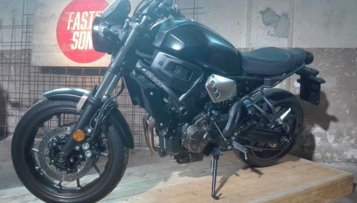 Yamaha XSR900 Fasters Sons: di corsa nel mito - Foto 14 di 15