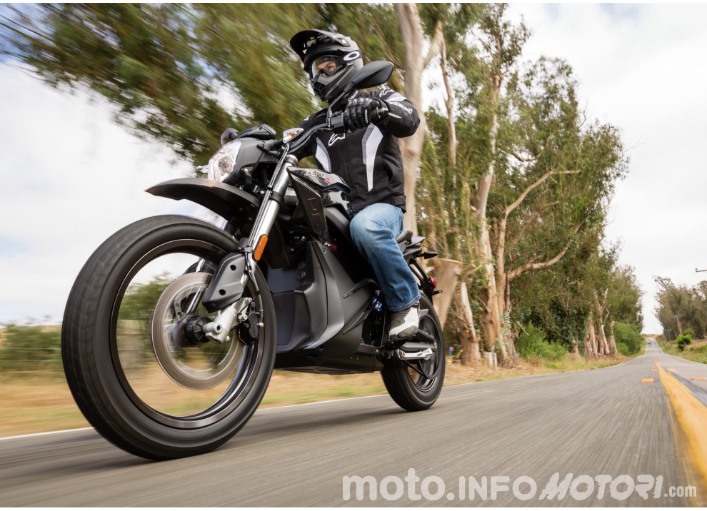 Zero Motorcycles, gamma 2016: le elettriche migliorano in prezzo ed autonomia - Foto 13 di 43