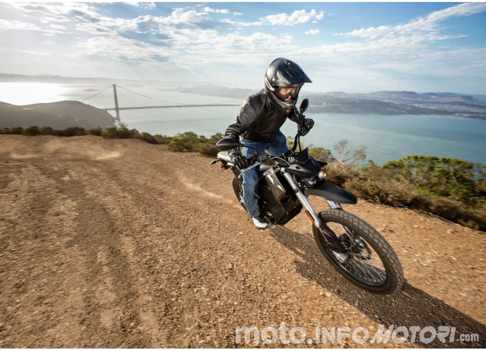 Zero Motorcycles, gamma 2016: le elettriche migliorano in prezzo ed autonomia - Foto 32 di 43