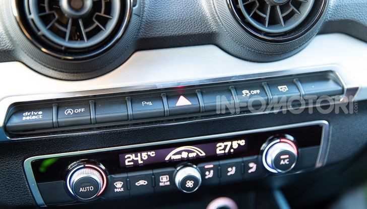 Audi Q2 1.6 TDI S Tronic Sport: prova su strada del crossover premium - Foto 36 di 42