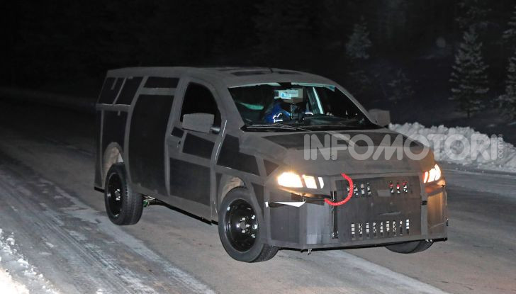 Nuovo pick-up Fiat, mix tra Mobi e Toro - Foto 1 di 11