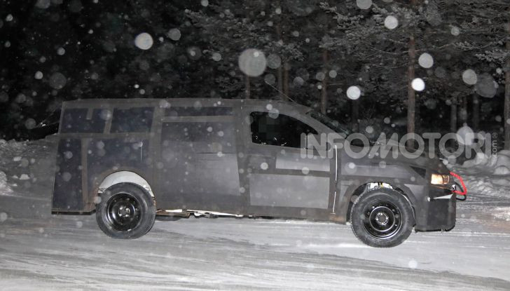 Nuovo pick-up Fiat, mix tra Mobi e Toro - Foto 2 di 11