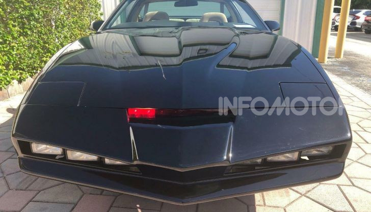 KITT 1983 replica con autografo di David Hasselhoff in vendita - Foto 4 di 14
