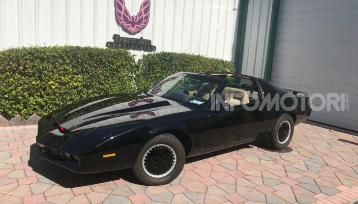 KITT 1983 replica con autografo di David Hasselhoff in vendita - Foto 2 di 14