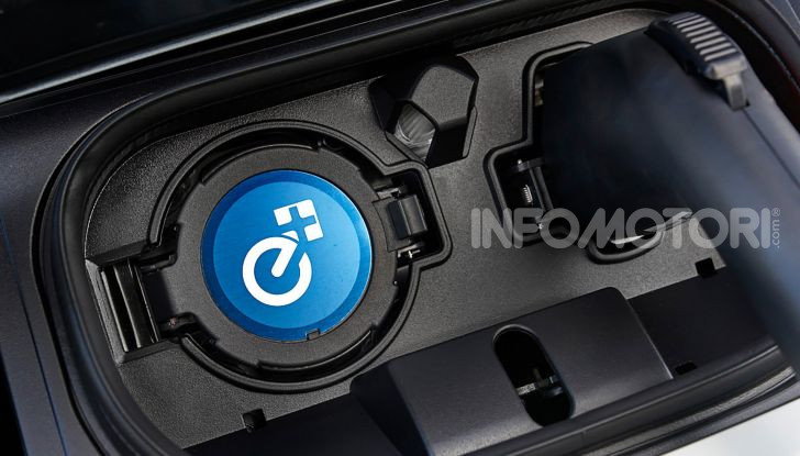 Nissan Leaf 3.Zero, nuova versione da 42.080€ - Foto 15 di 16