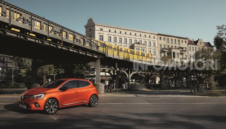 Nuova Renault Clio 2020, la prova su strada della quinta generazione - Foto 17 di 20