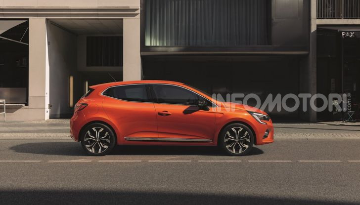 Nuova Renault Clio 2020, la prova su strada della quinta generazione - Foto 12 di 20