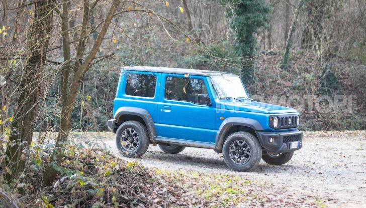 Prova Suzuki Jimny: 8 motivi per cui sarà un grande successo - Foto 2 di 43