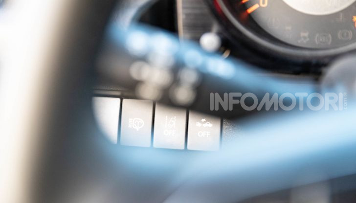 Prova Suzuki Jimny: 8 motivi per cui sarà un grande successo - Foto 25 di 43