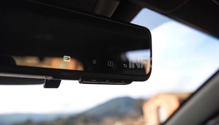 Prova Toyota RAV4 Hybrid 2019: il SUV ecologico per andare ovunque - Foto 63 di 64