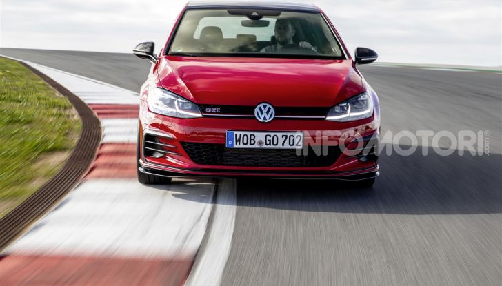 Volkswagen Golf GTI TCR, dal motorsport alla strada - Foto 7 di 15