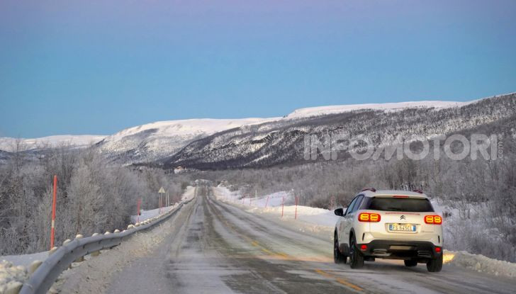 White Cruise: da Milano a Capo nord con la nuova Citroen C5 Aircross 71° N - Foto 17 di 43