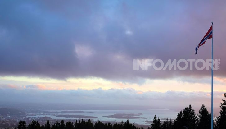 White Cruise: da Milano a Capo nord con la nuova Citroen C5 Aircross 71° N - Foto 38 di 43