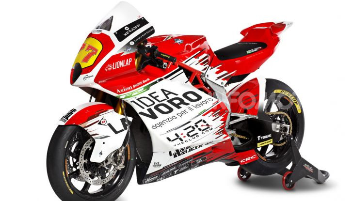 MV Agusta pronta all’esame Moto2. In sella Dominique Aegerter e Stefano Manzi - Foto 12 di 16